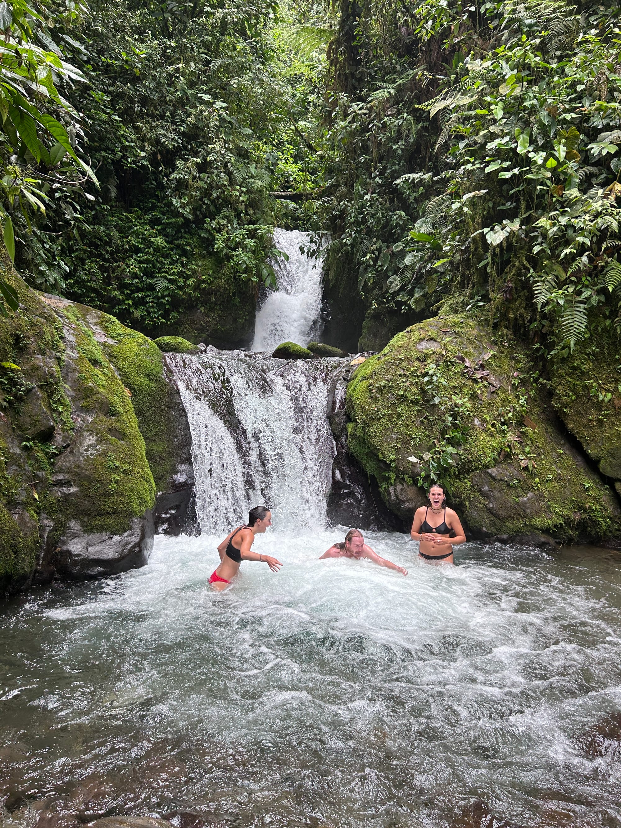 Philanthropy in Baños